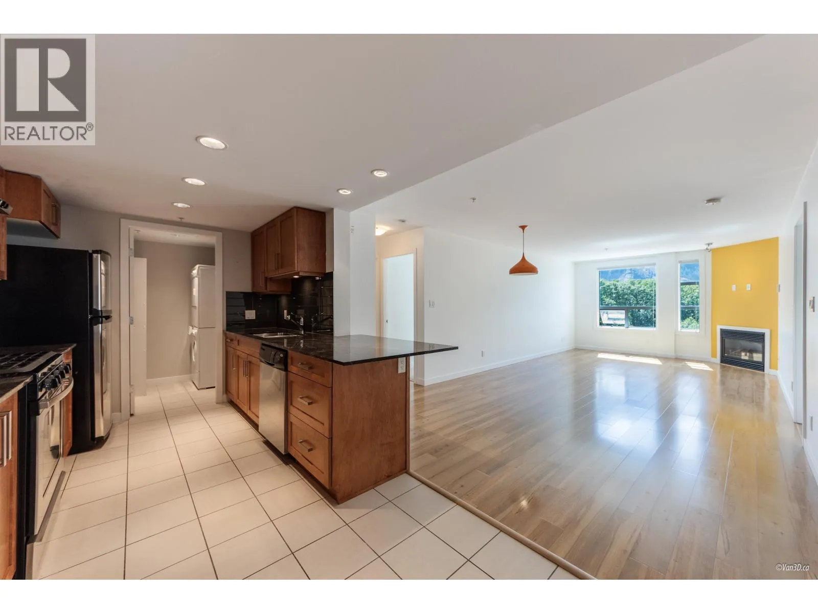 507 1212 MAIN STREET