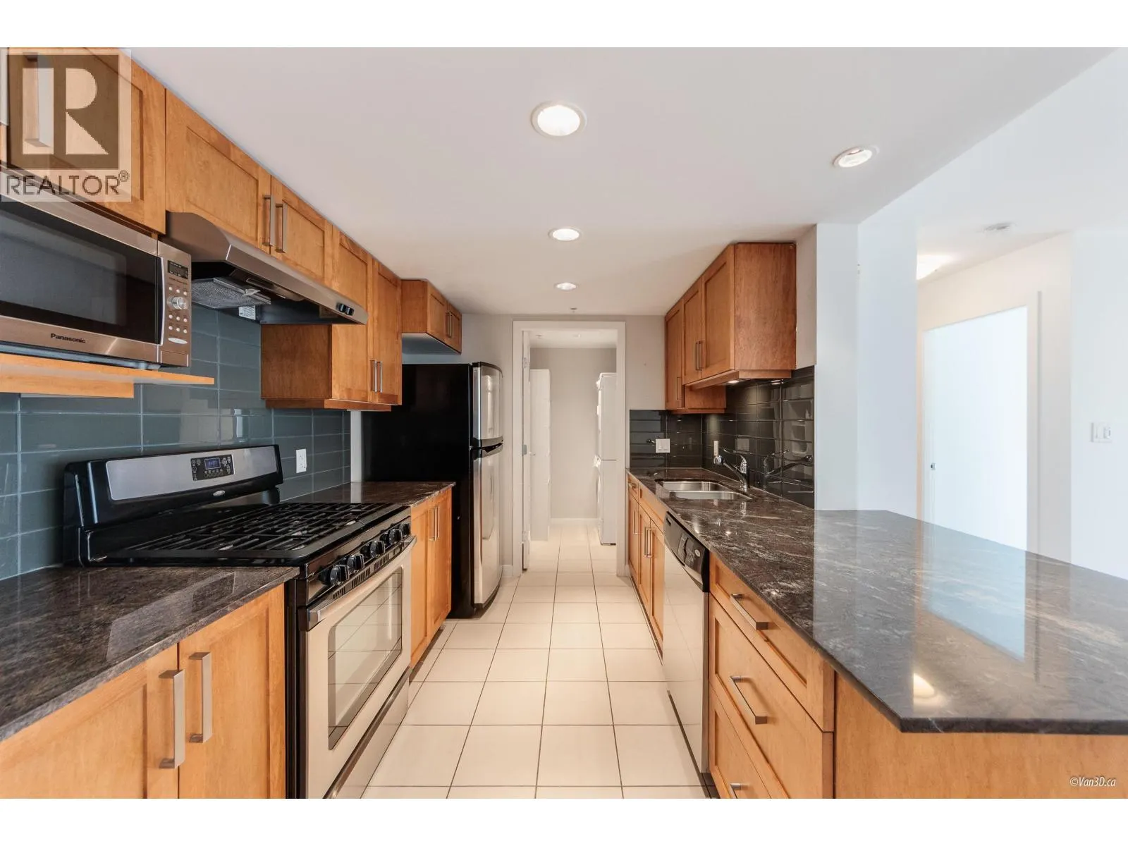507 1212 MAIN STREET