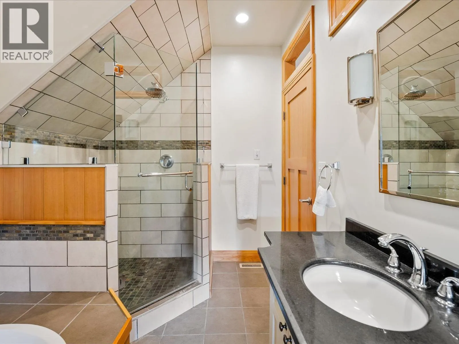 7601 PEMBERTON MEADOWS