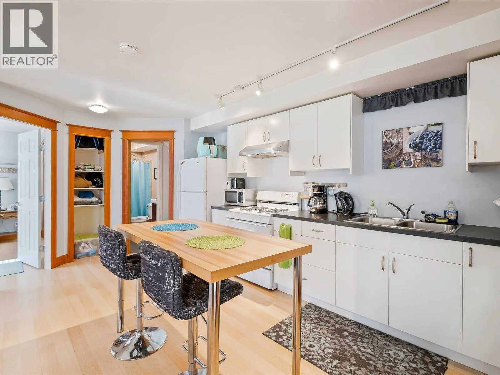 7601 PEMBERTON MEADOWS