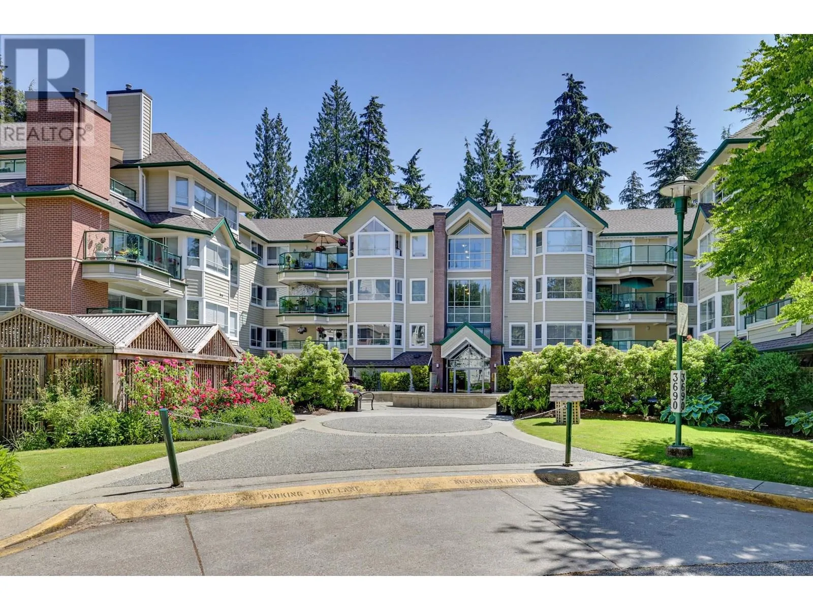104 3690 BANFF COURT