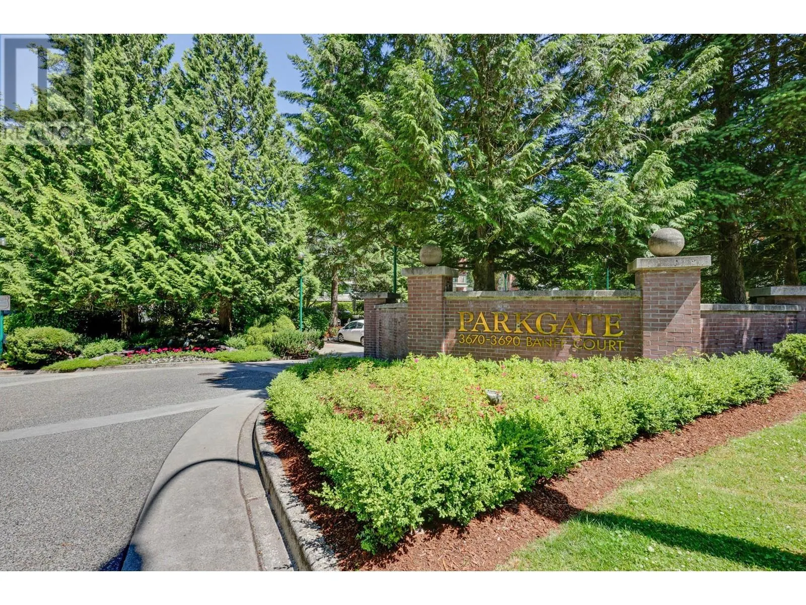 104 3690 BANFF COURT