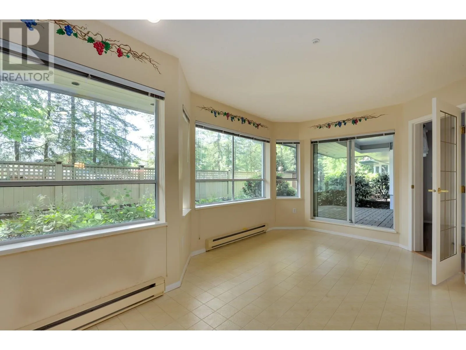 104 3690 BANFF COURT