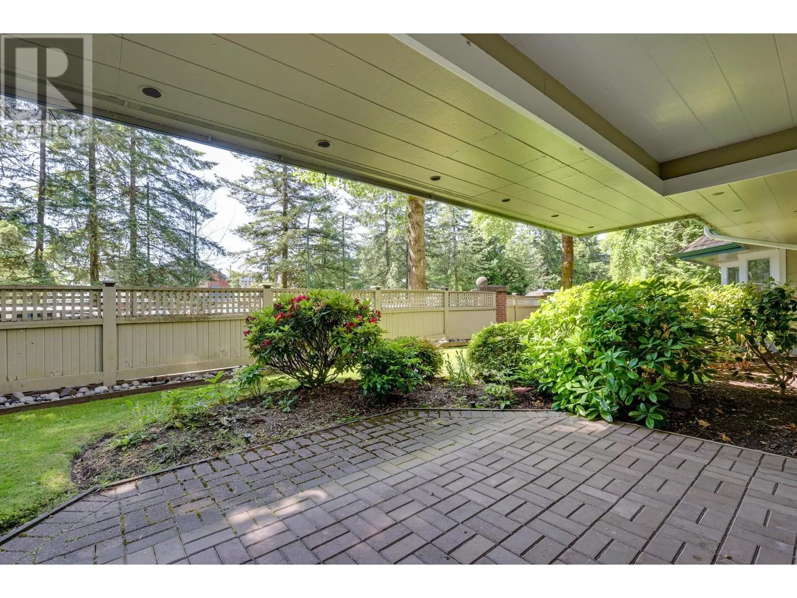 104 3690 BANFF COURT