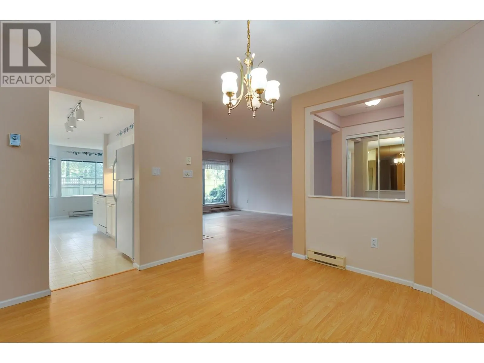 104 3690 BANFF COURT
