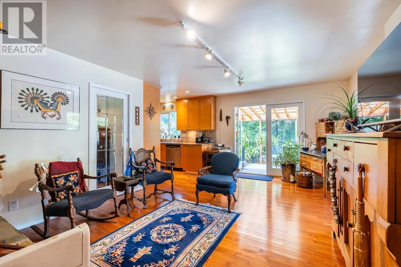 3031 DUVAL ROAD
