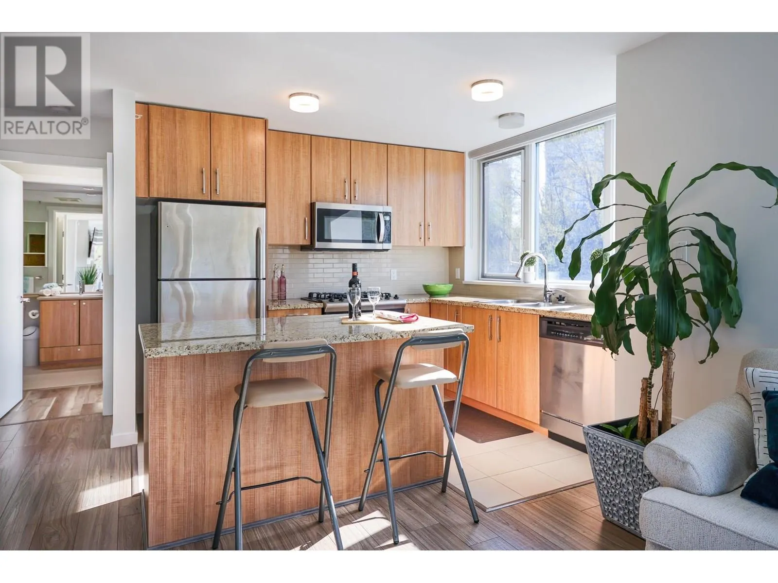 601 651 NOOTKA WAY