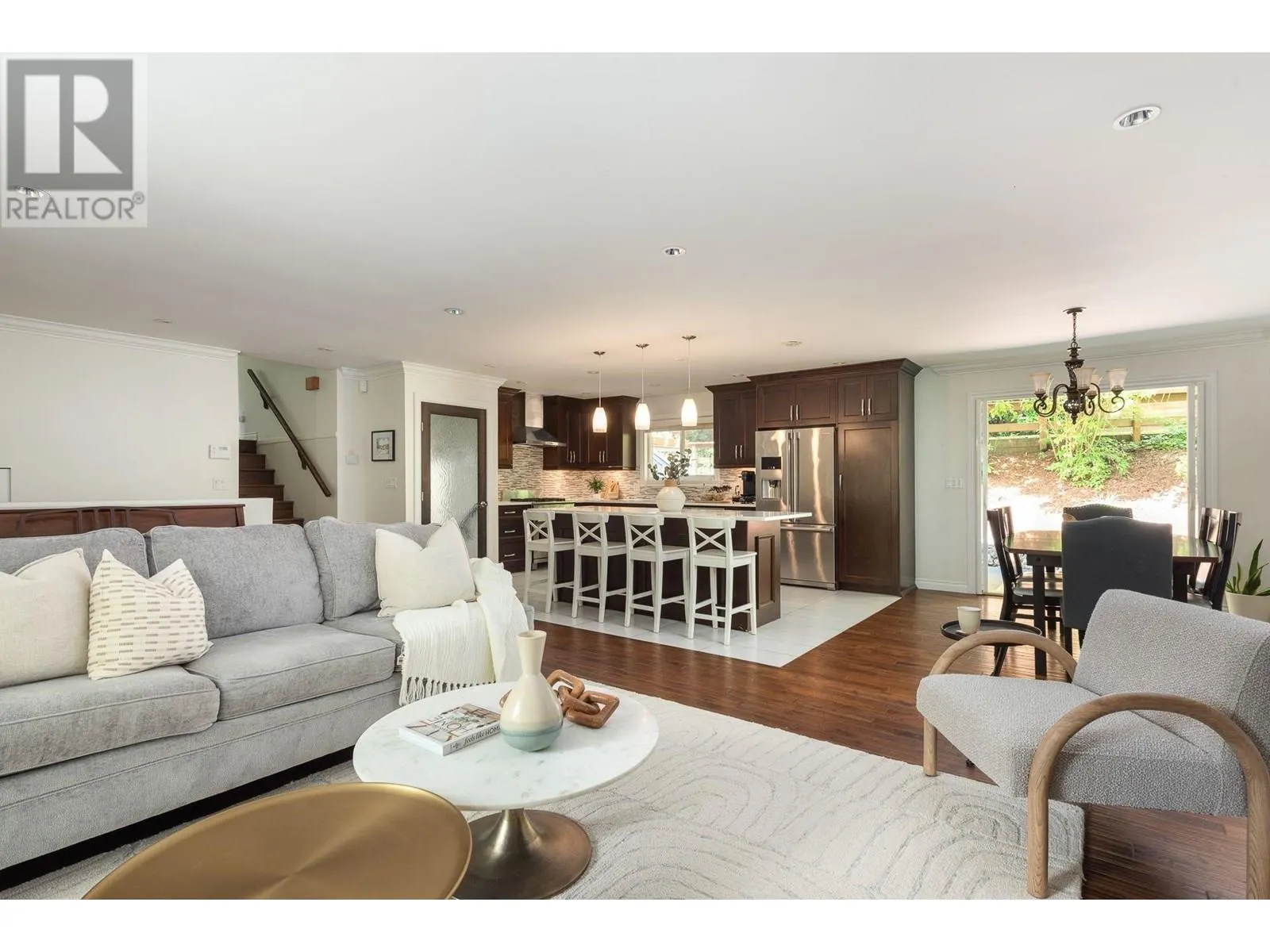 9 SYMMES BAY