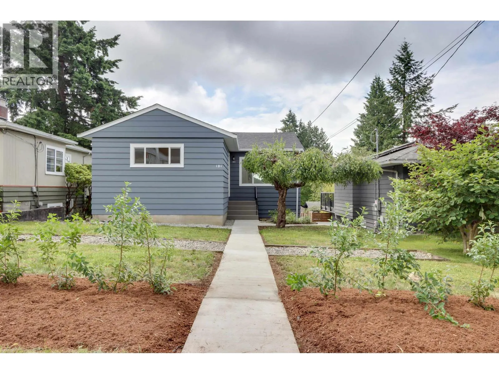 181 W WINDSOR ROAD