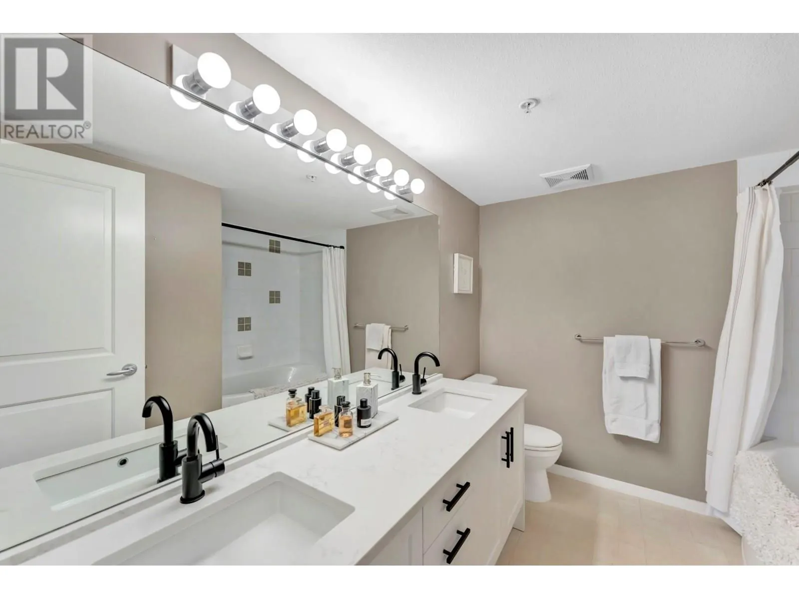 302 300 KLAHANIE DRIVE