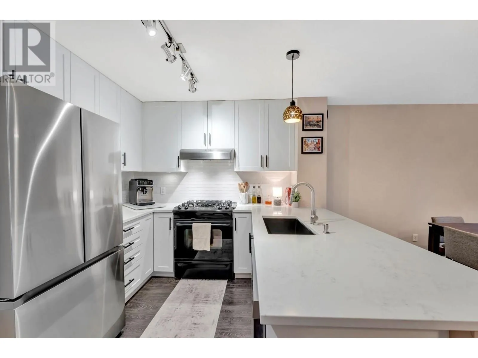 302 300 KLAHANIE DRIVE