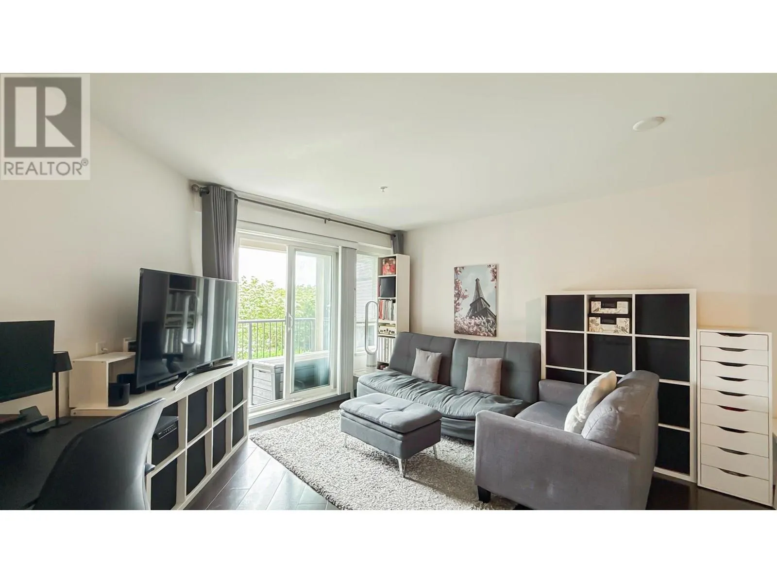 322 12339 STEVESTON HIGHWAY