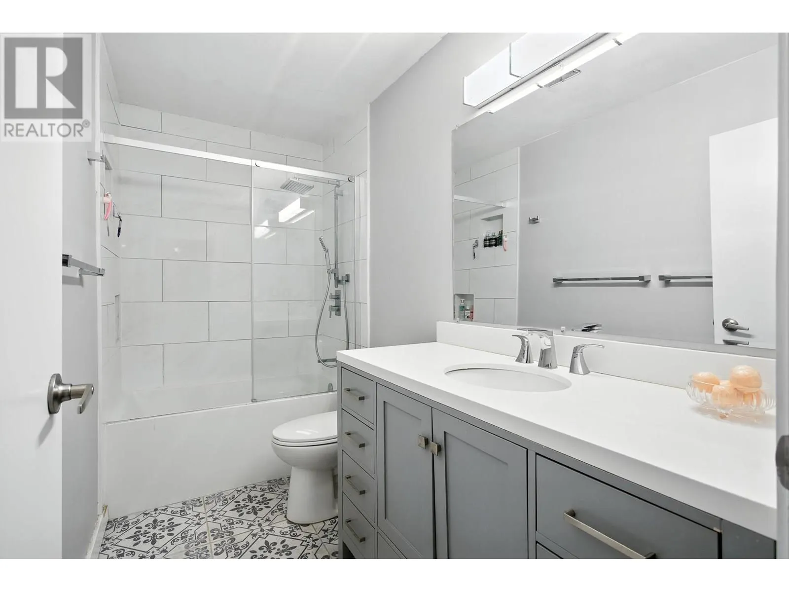317 B EVERGREEN DRIVE