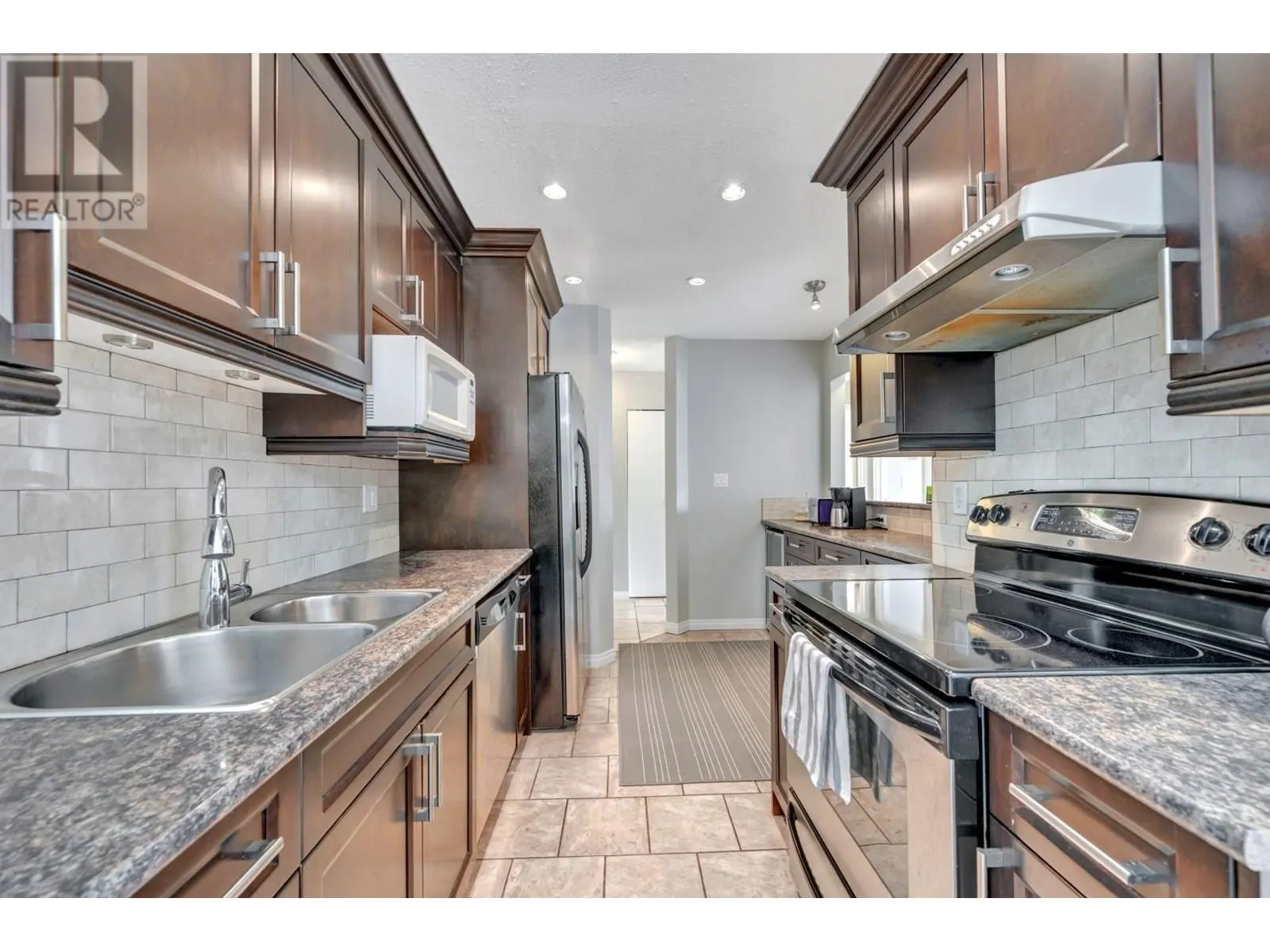308 1155 ROSS ROAD