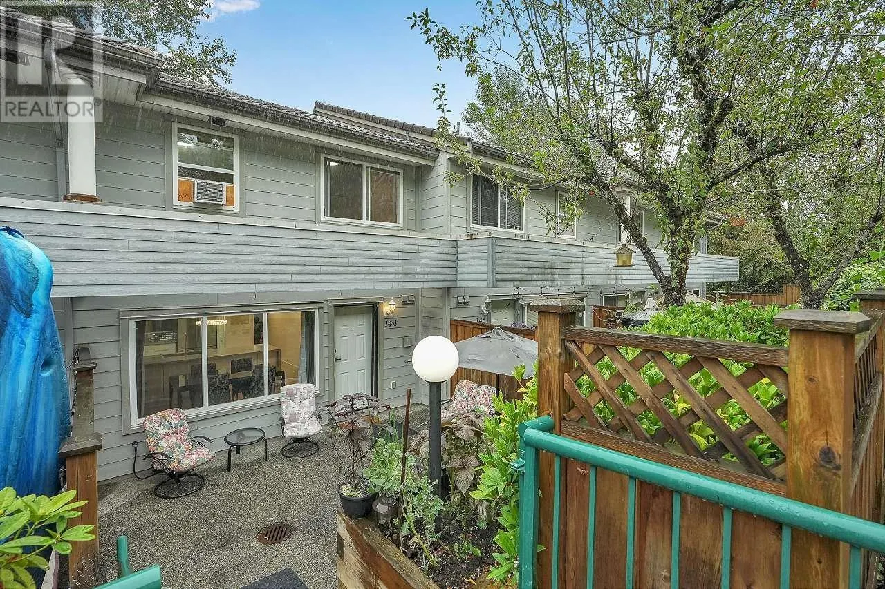144 SHORELINE CIRCLE