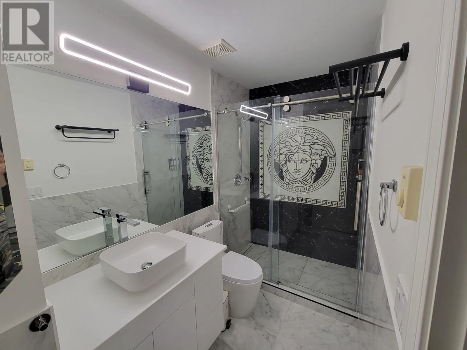 144 SHORELINE CIRCLE