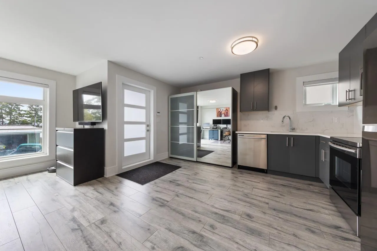 14999 BLACKWOOD LANE