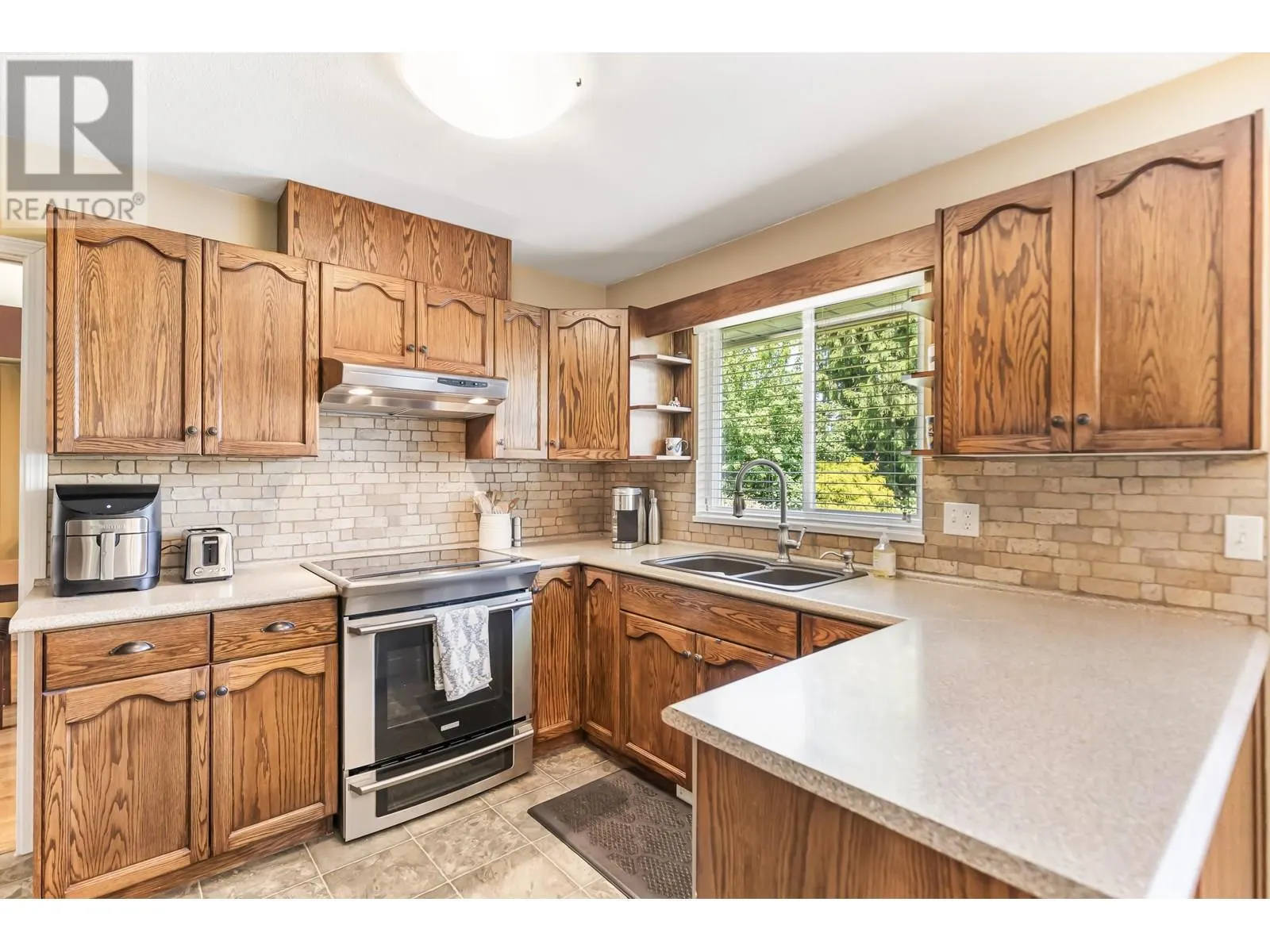 19031 MITCHELL ROAD