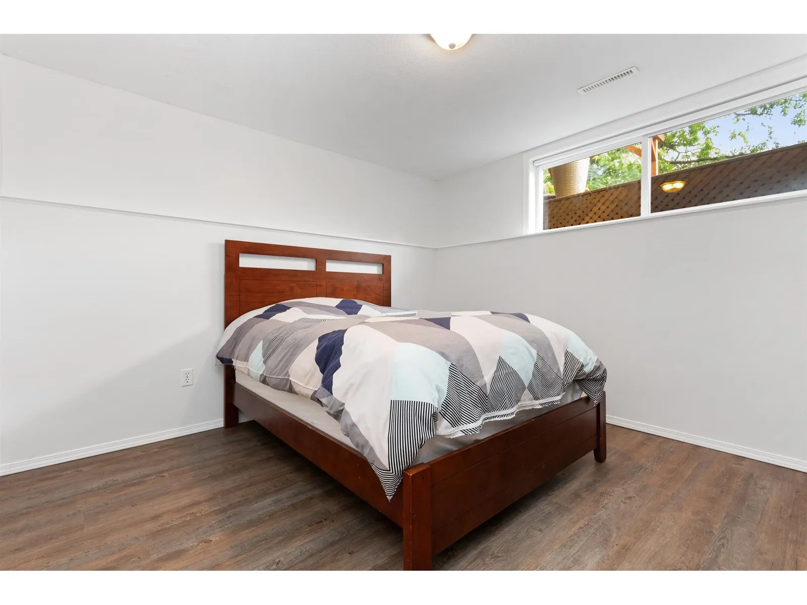 50590 YALE ROAD|Rosedale