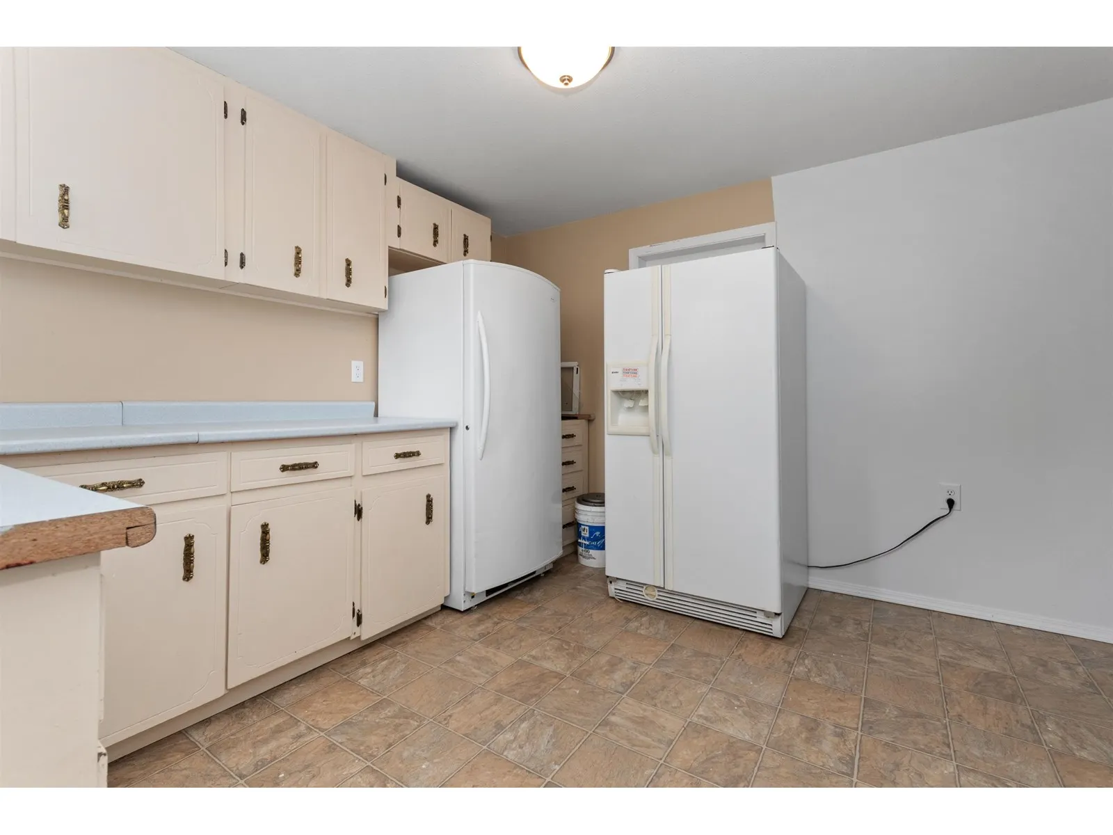 50590 YALE ROAD|Rosedale