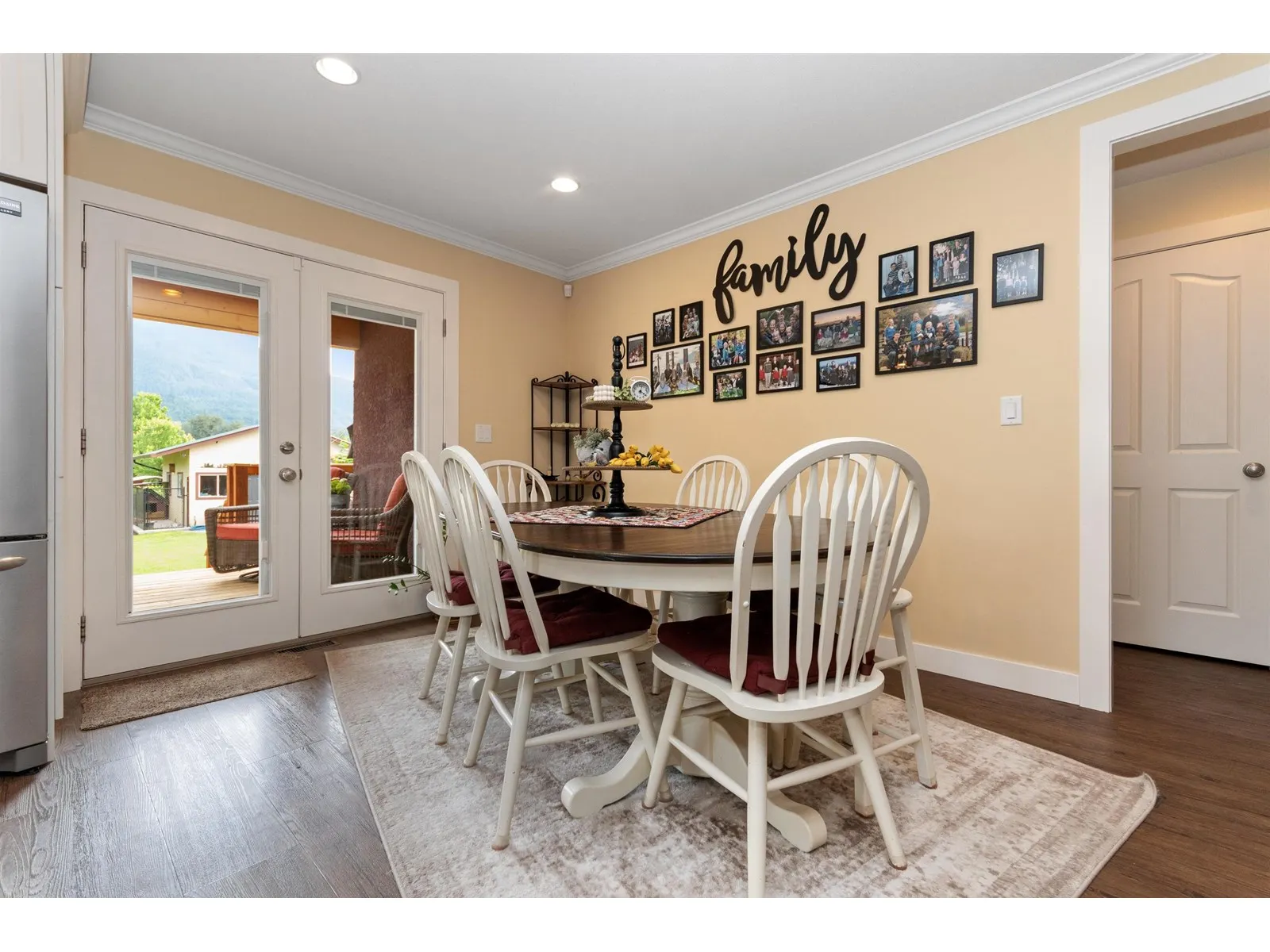 50590 YALE ROAD|Rosedale