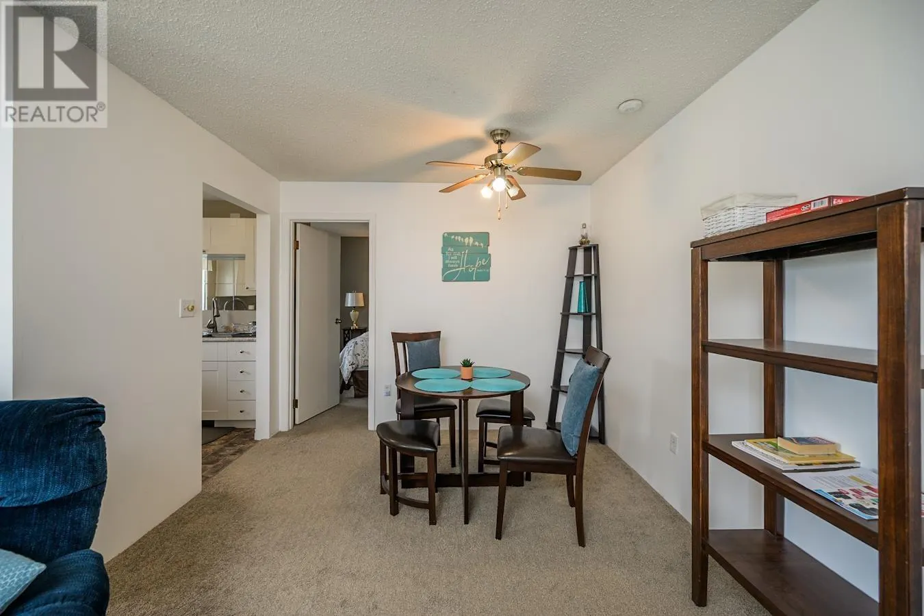 211 3033 OSPIKA BOULEVARD
