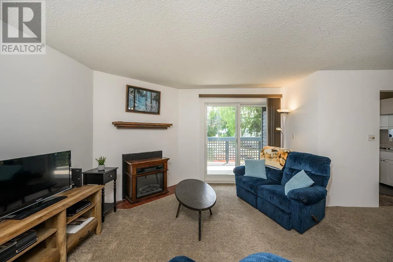 211 3033 OSPIKA BOULEVARD