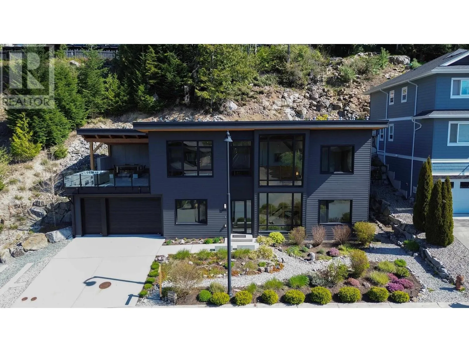 41160 ROCKRIDGE PLACE