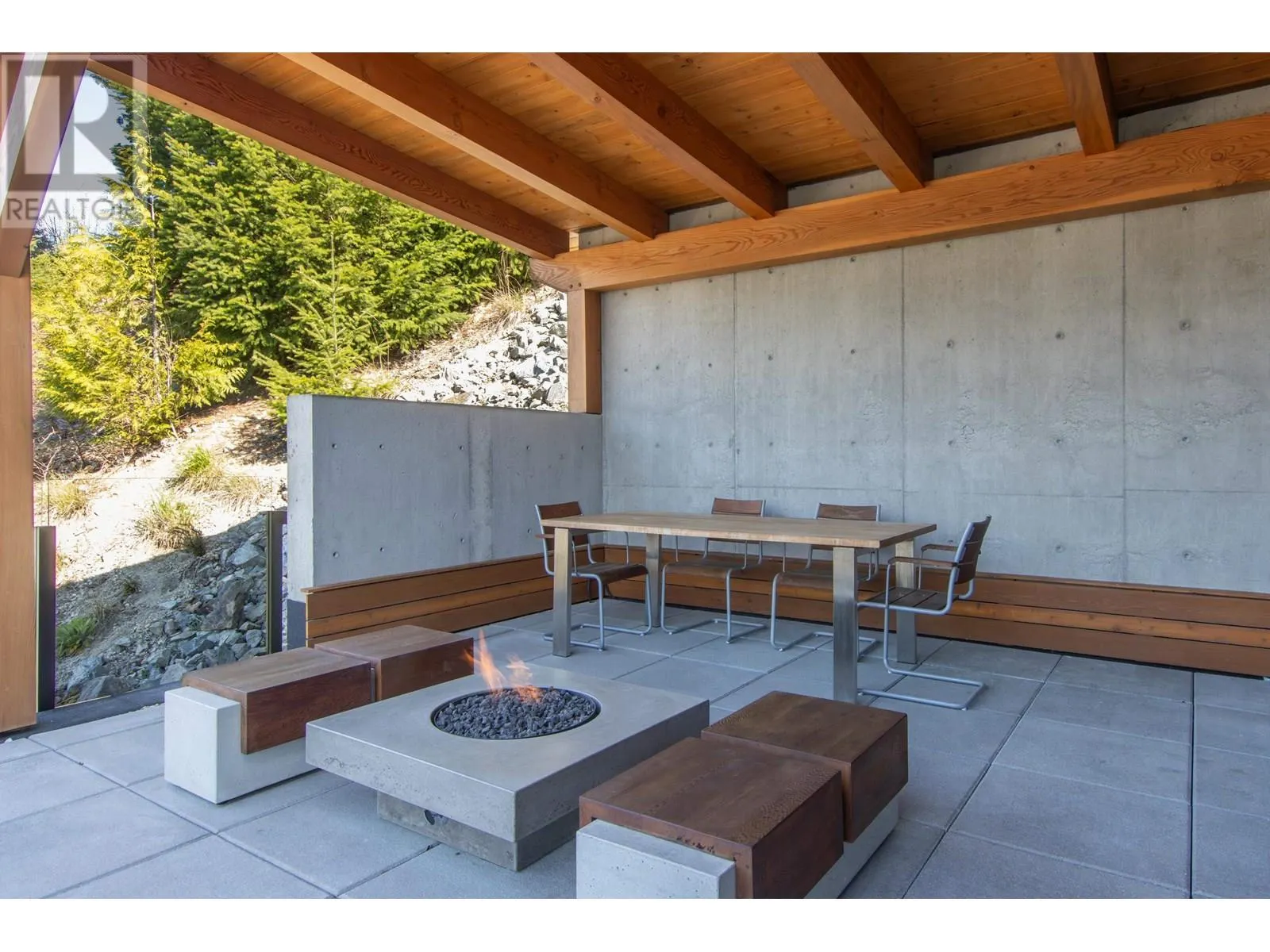 41160 ROCKRIDGE PLACE
