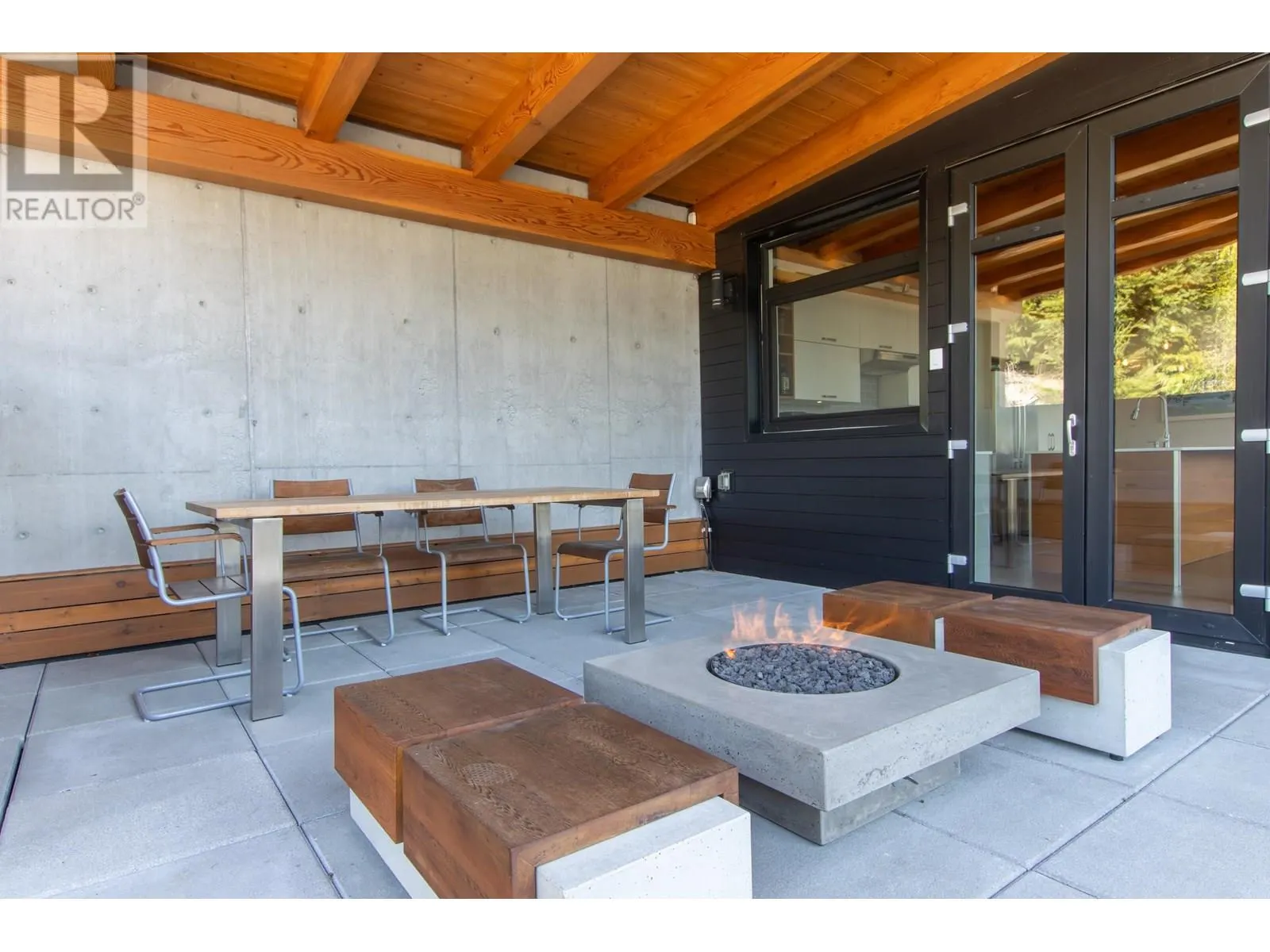 41160 ROCKRIDGE PLACE