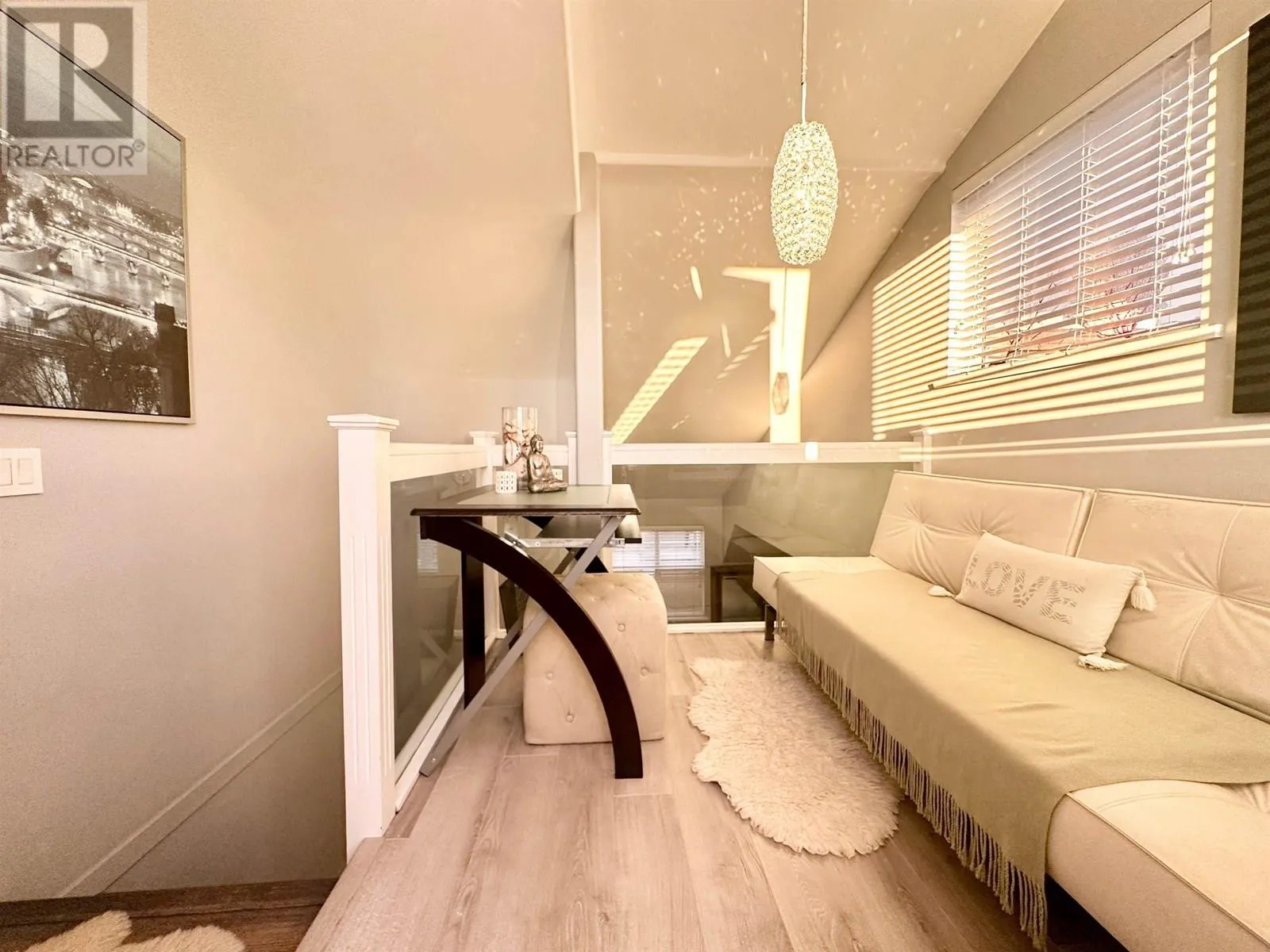 D 136 W 4TH STREET