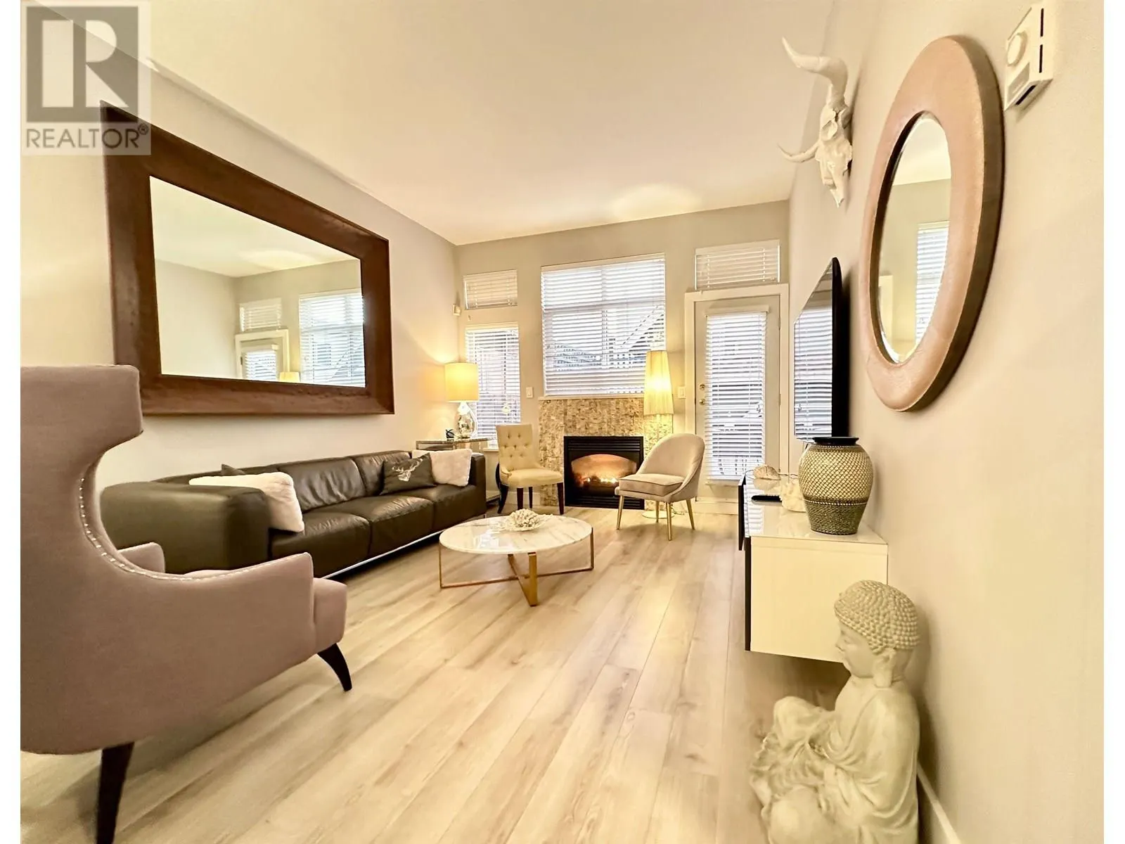 D 136 W 4TH STREET