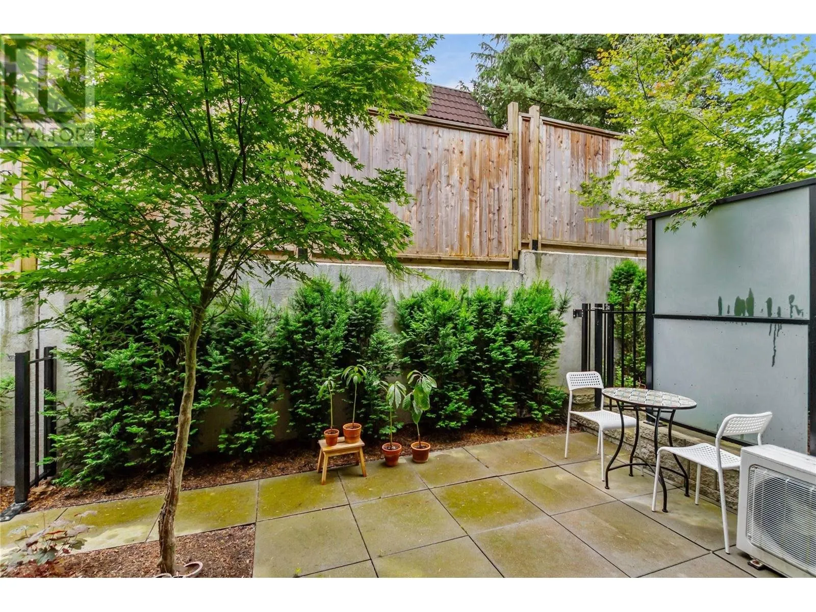 19 50 SEAVIEW DRIVE
