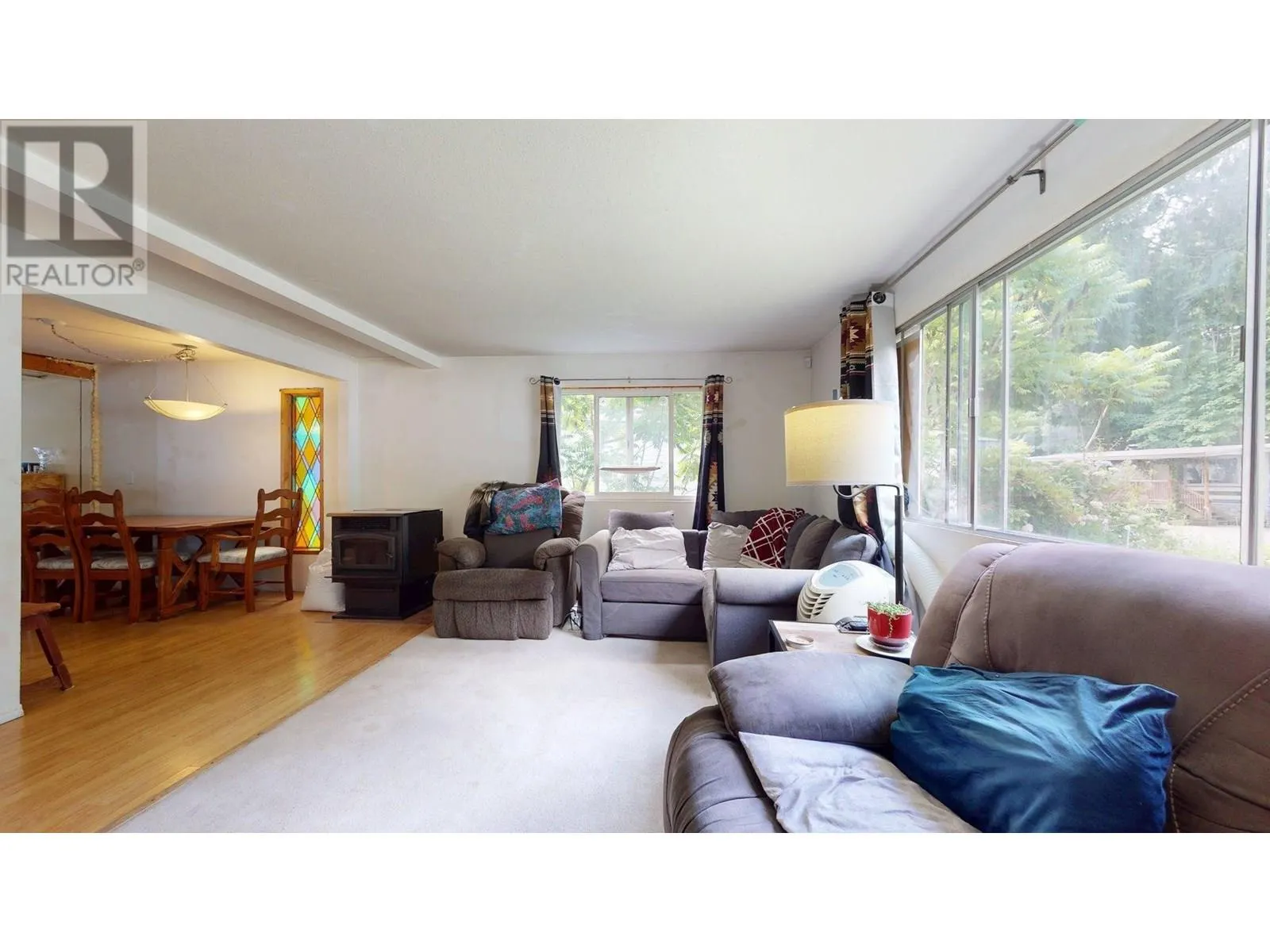 144 1830 MAMQUAM ROAD