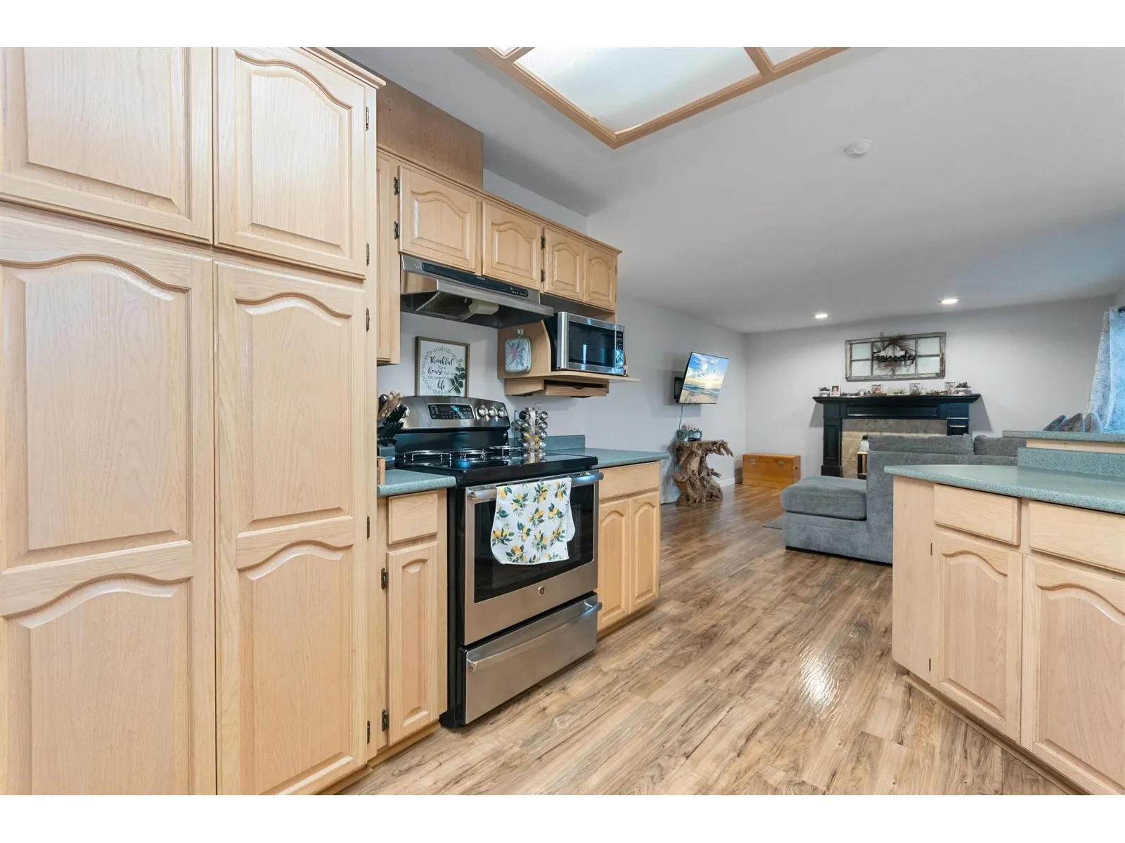 10030 SUSSEX DRIVE|Rosedale