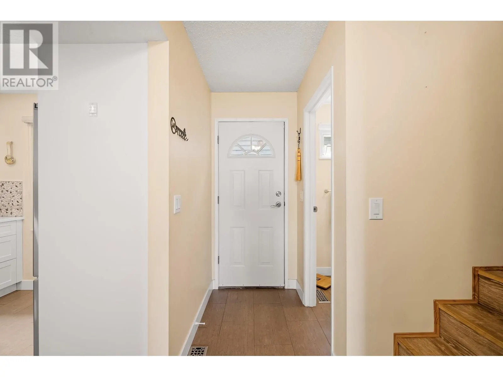 424 LEHMAN PLACE