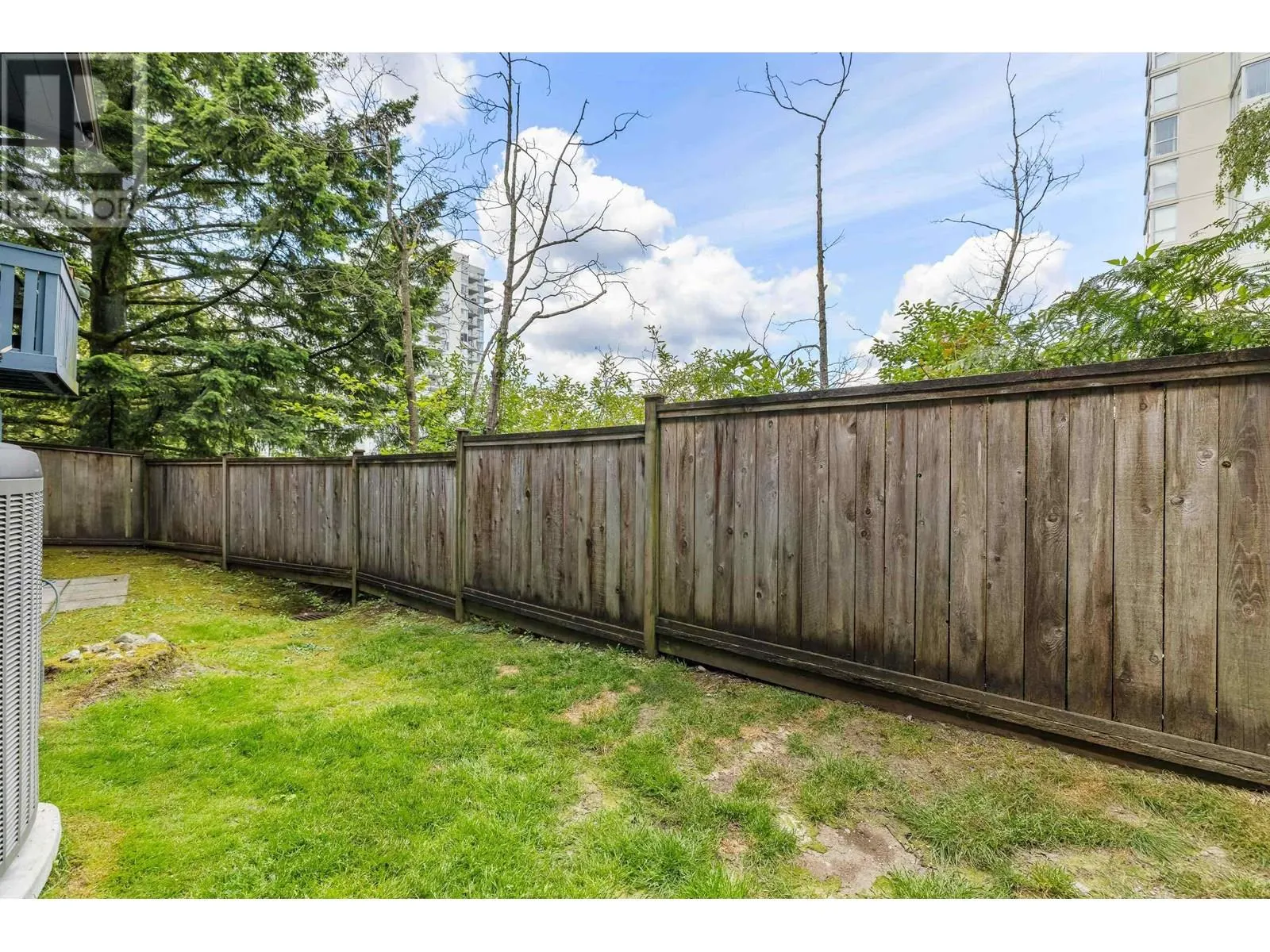 424 LEHMAN PLACE