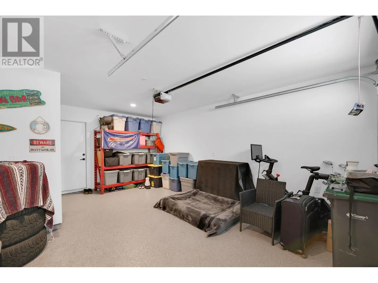38043 HELM WAY