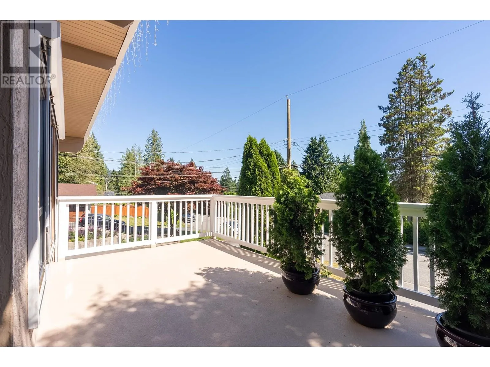 1286 WELLINGTON DRIVE