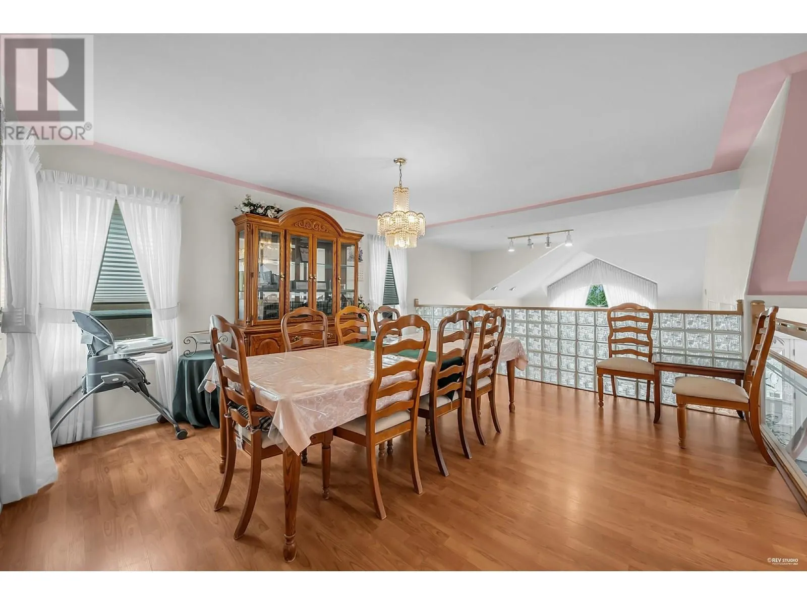 116 RAVINE DRIVE