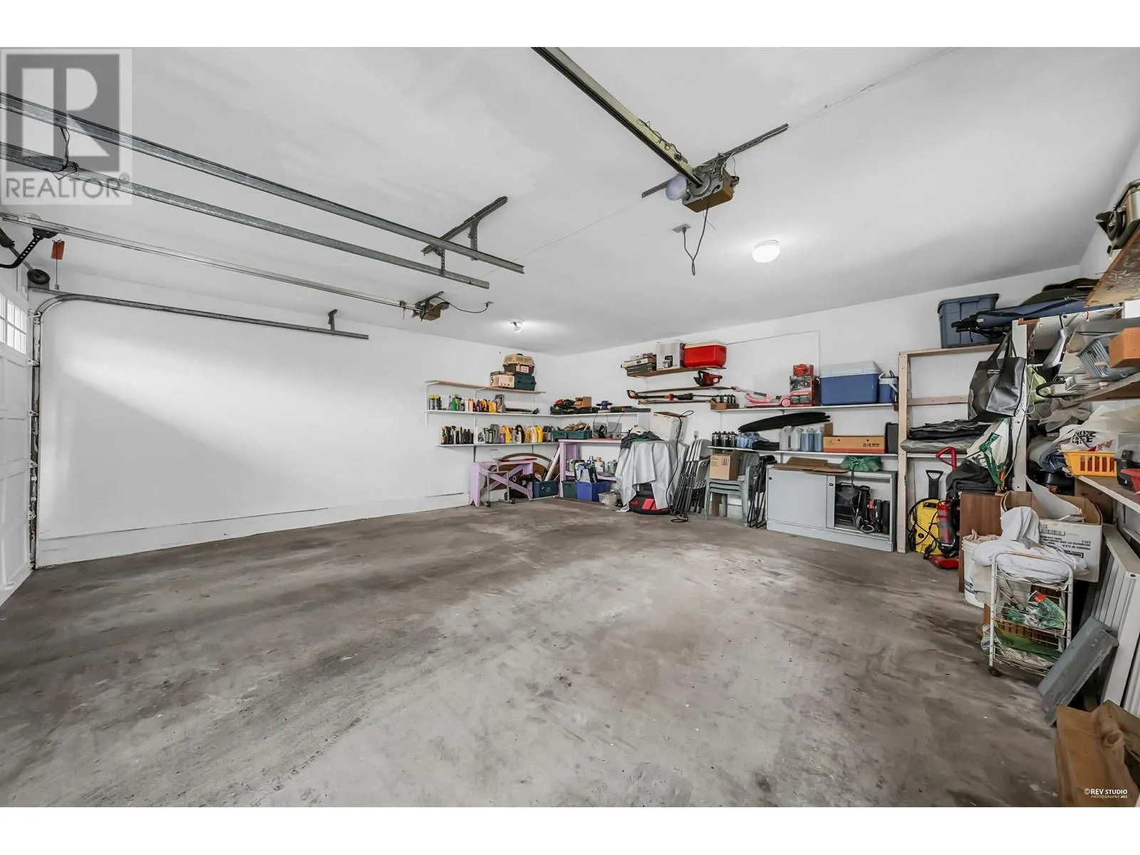 116 RAVINE DRIVE