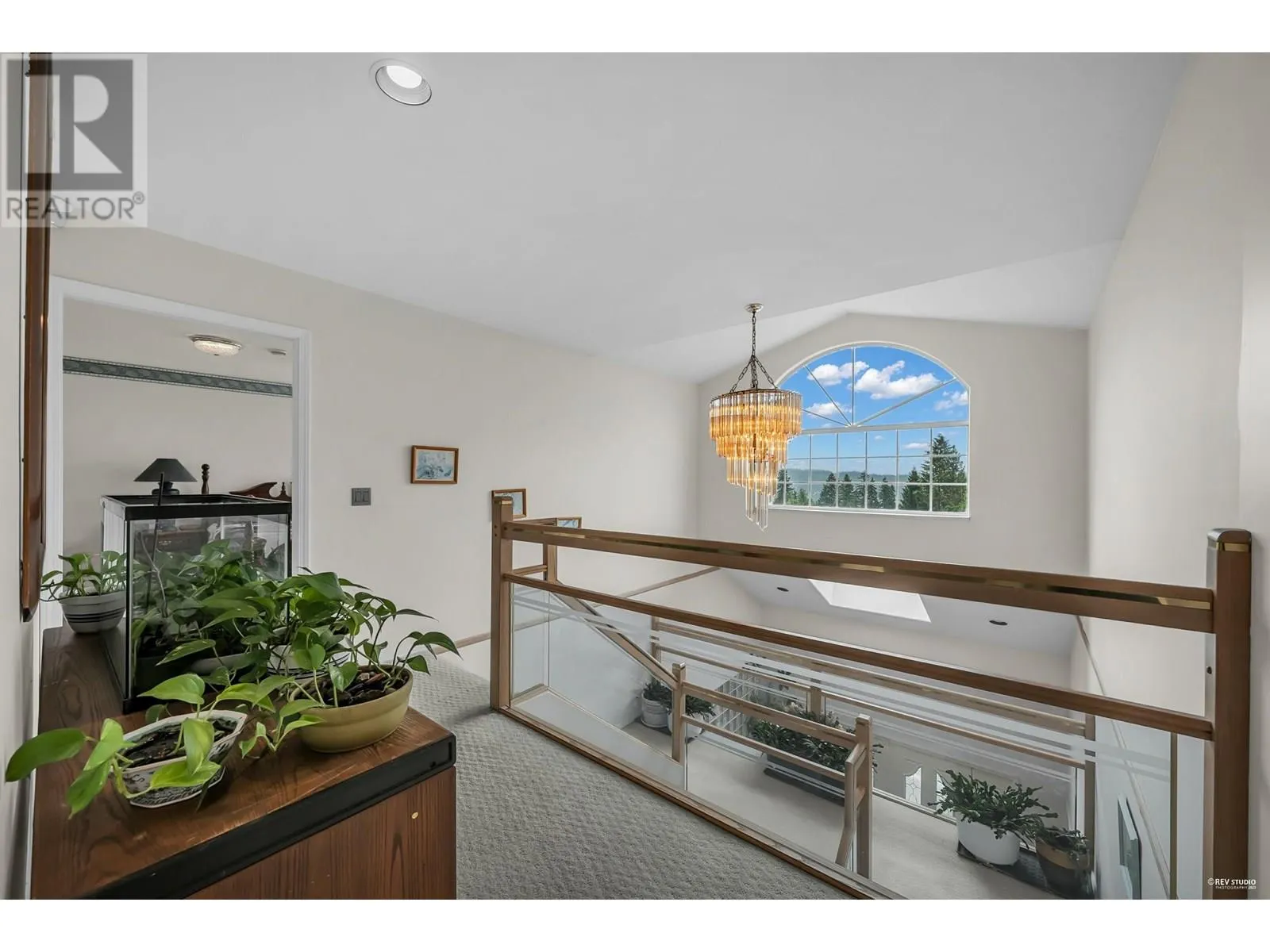 116 RAVINE DRIVE