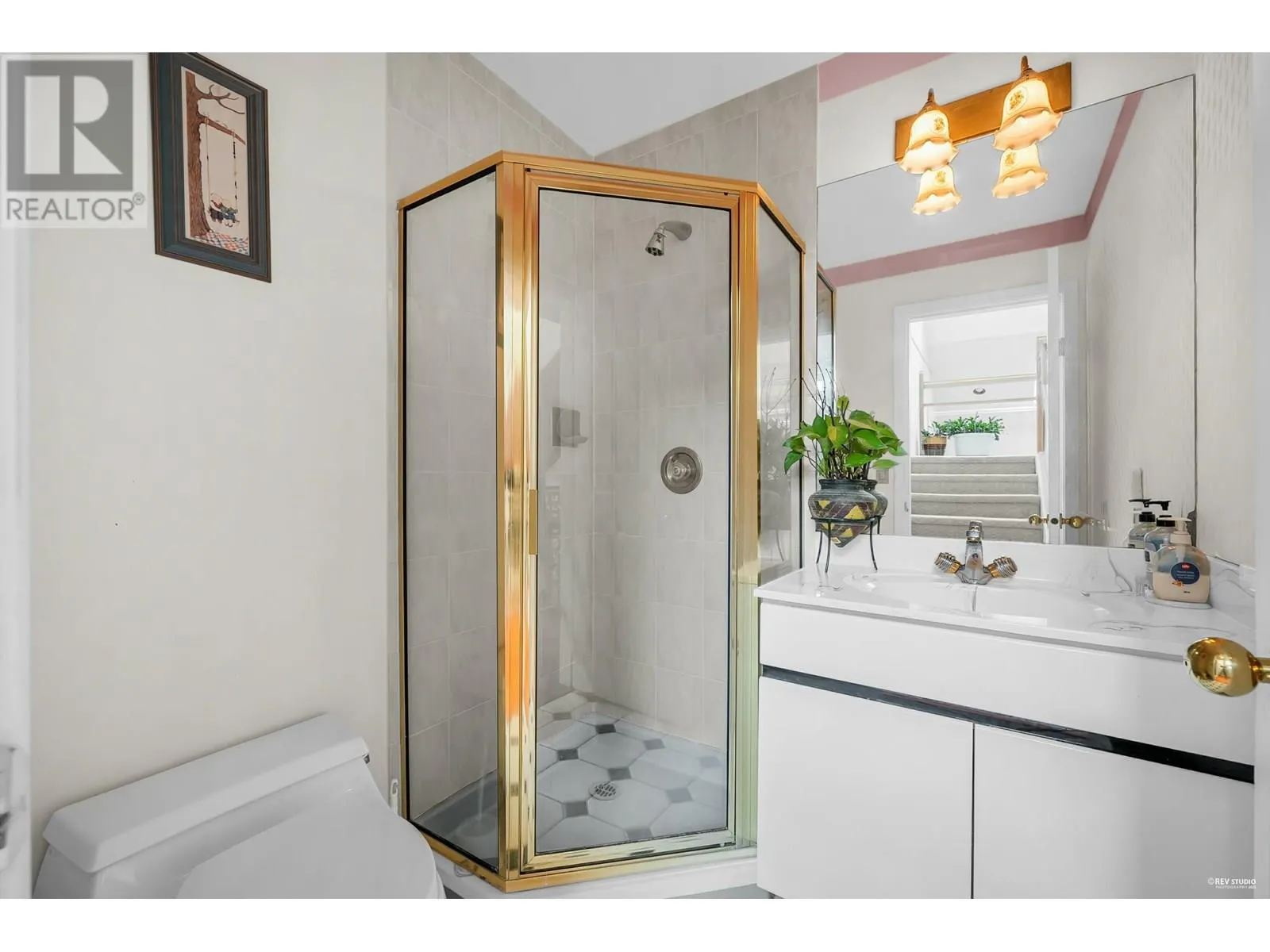 116 RAVINE DRIVE