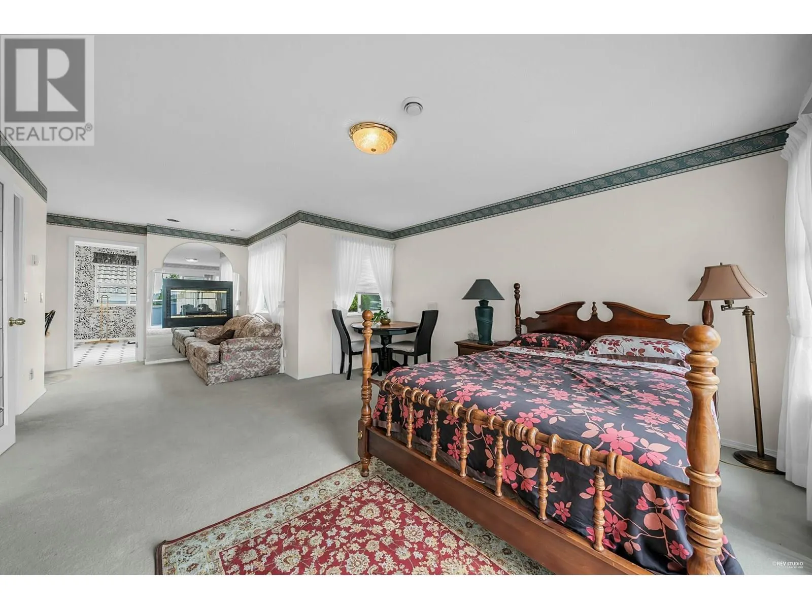 116 RAVINE DRIVE