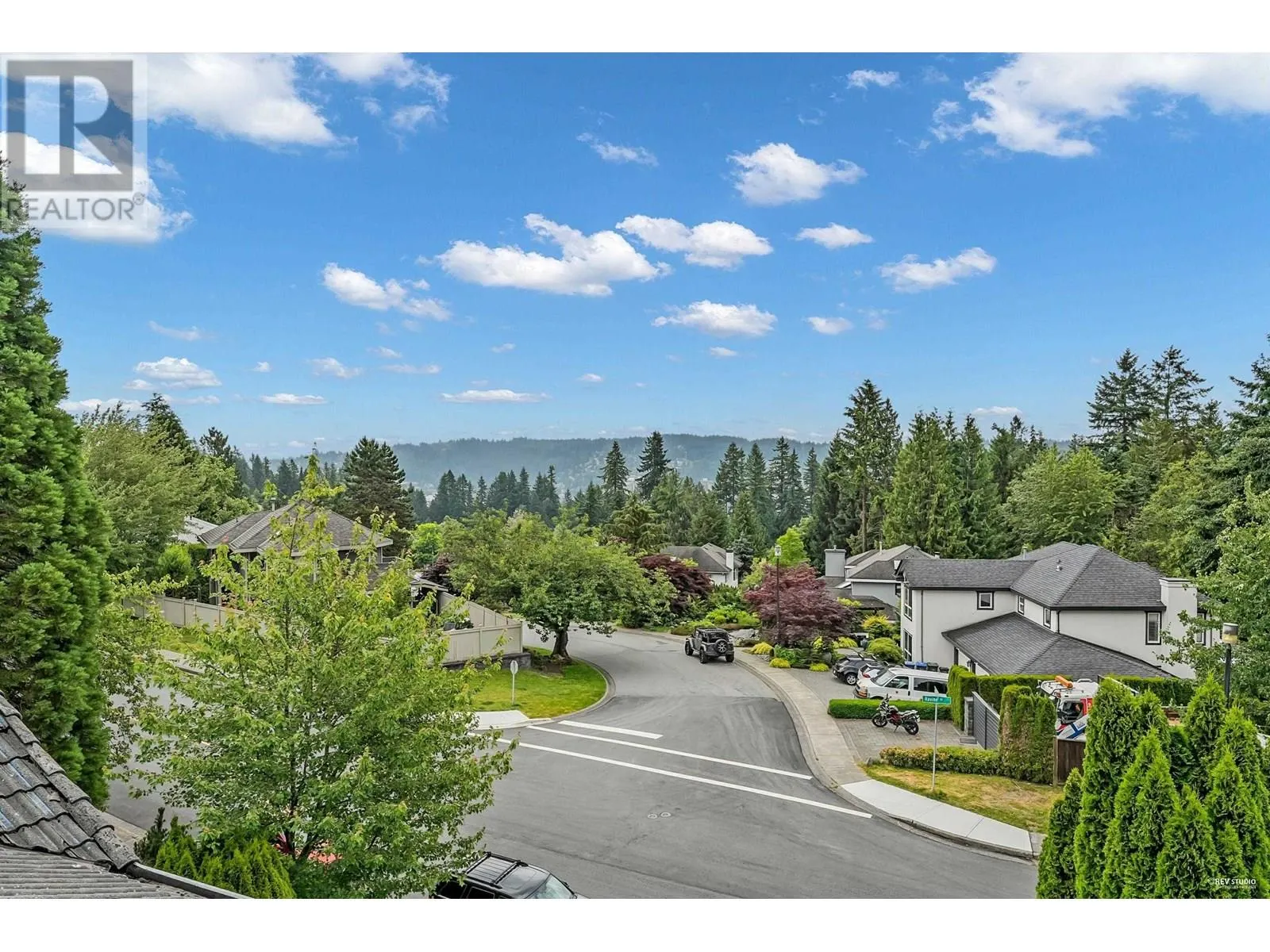 116 RAVINE DRIVE