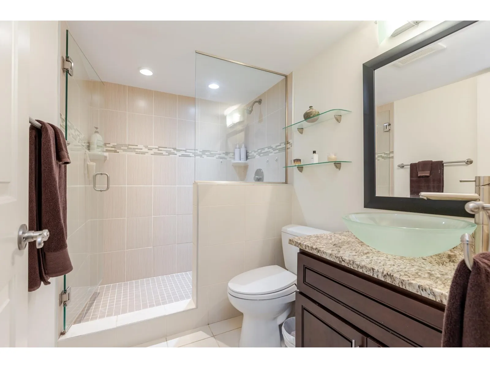 106 1447 BEST STREET