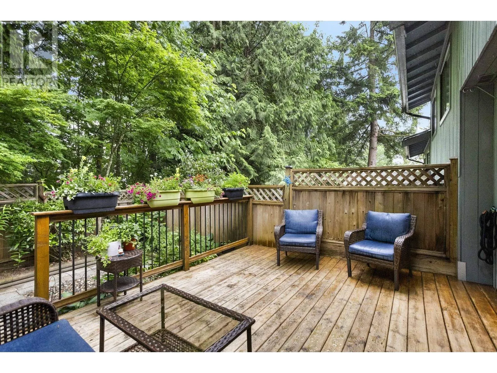 890 CUNNINGHAM LANE
