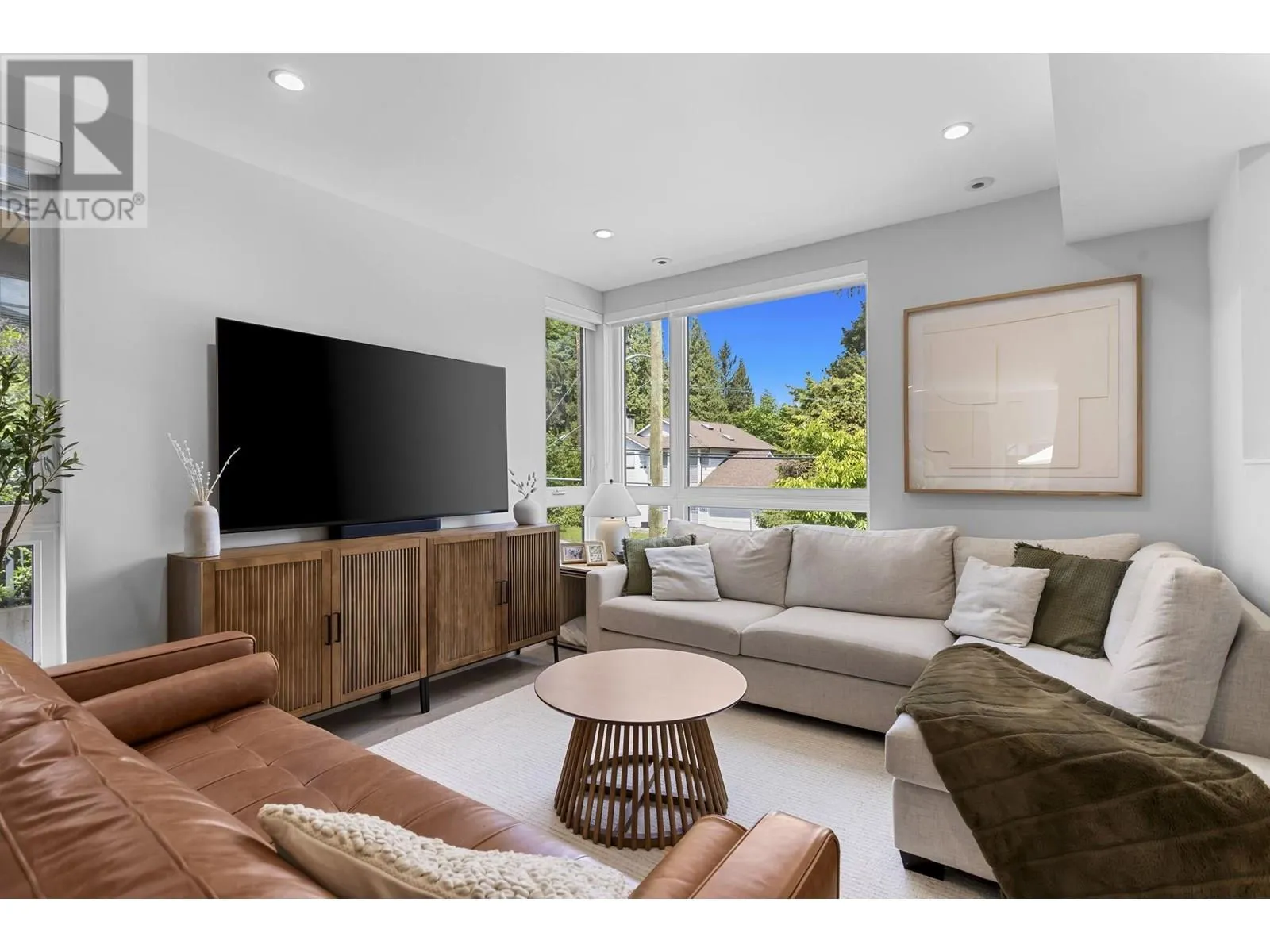 1 50 SEAVIEW DRIVE