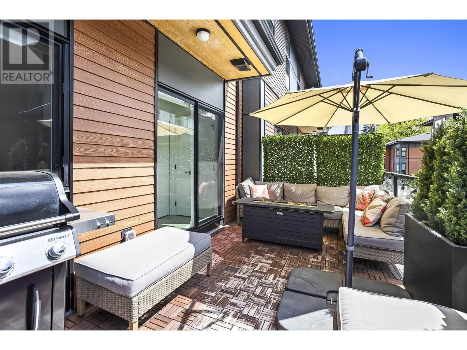 1 50 SEAVIEW DRIVE
