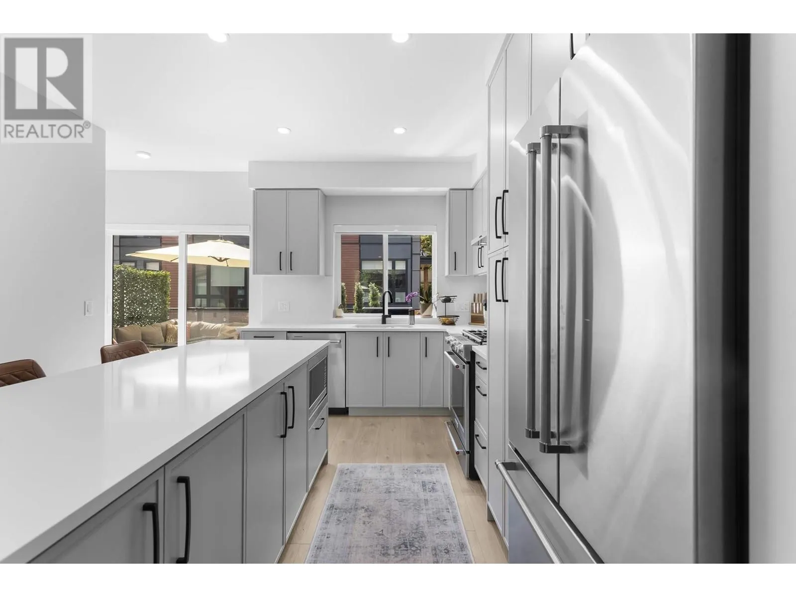 1 50 SEAVIEW DRIVE